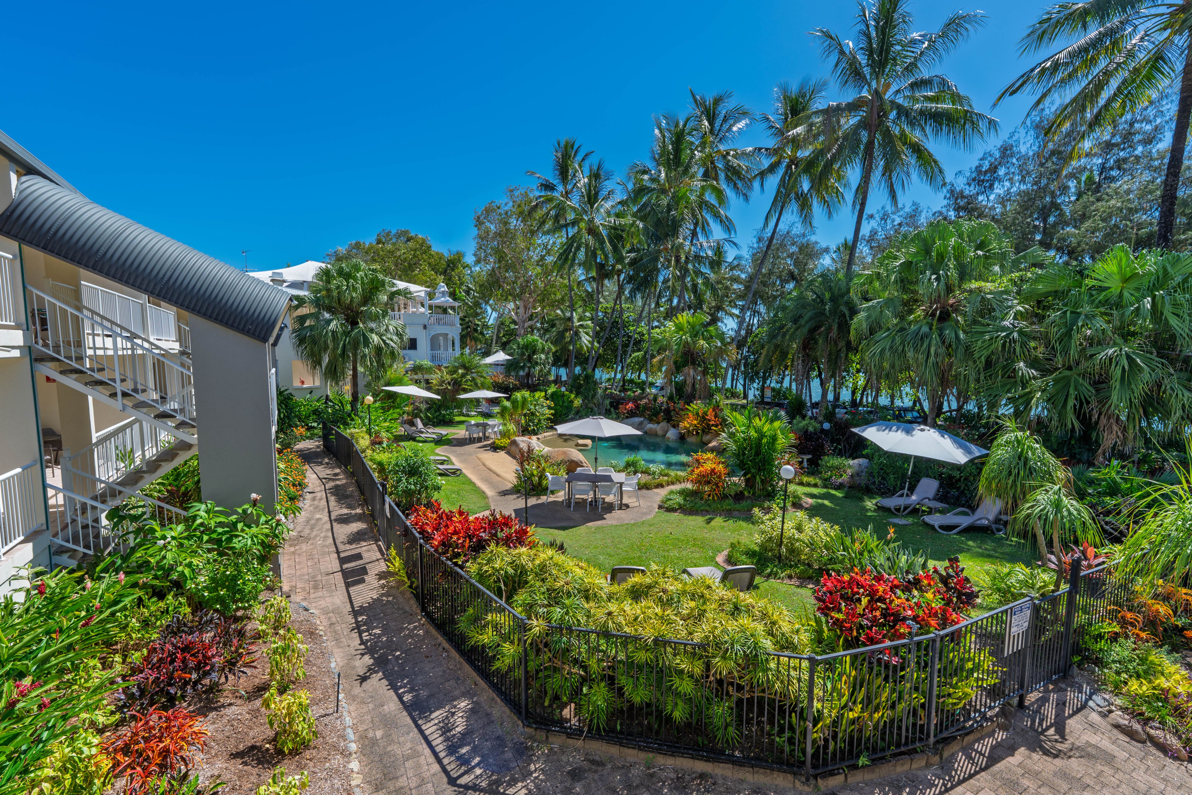 Melaleuca Resort Palm Cove Accommodation