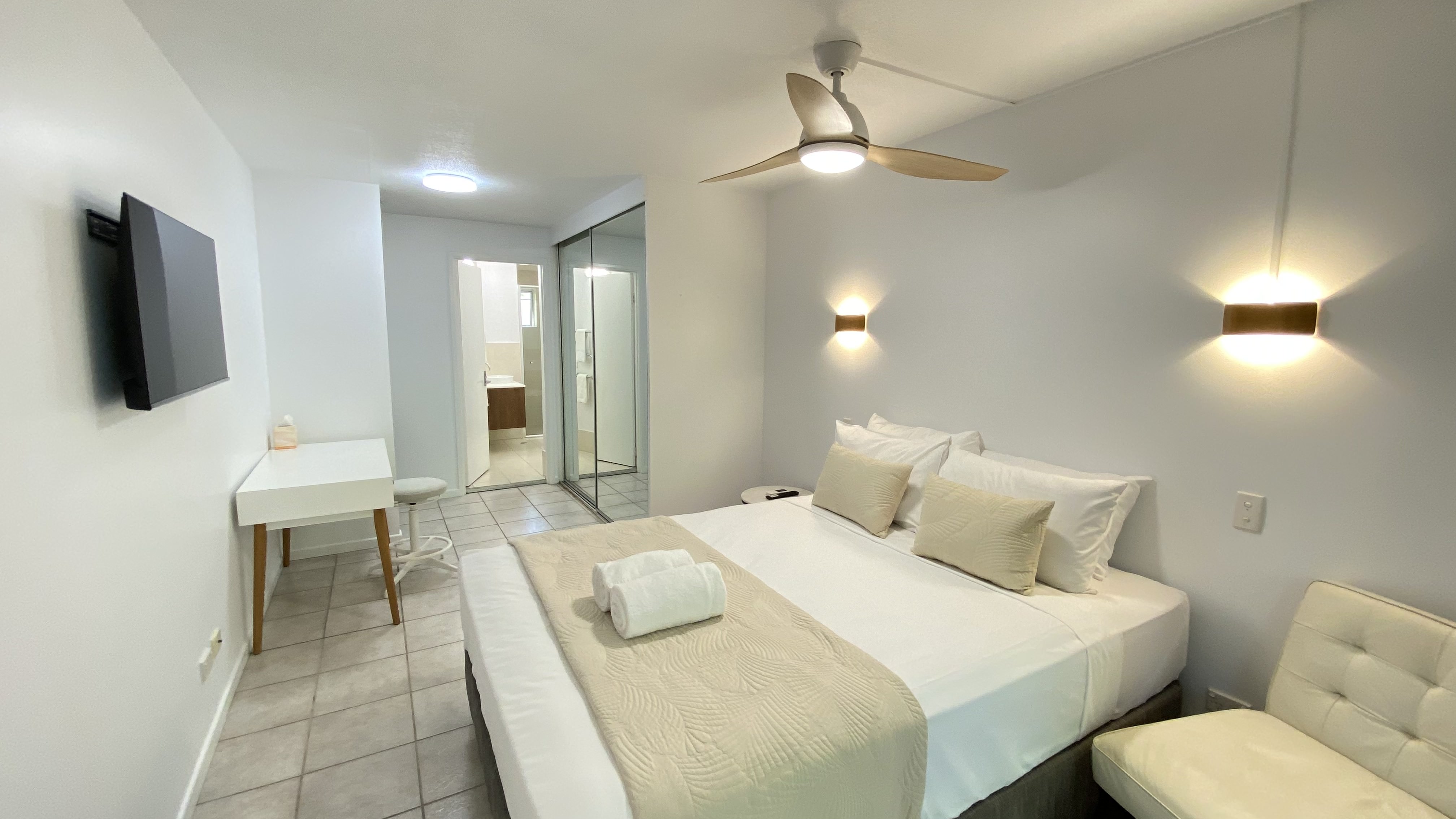 One Bedroom Suite