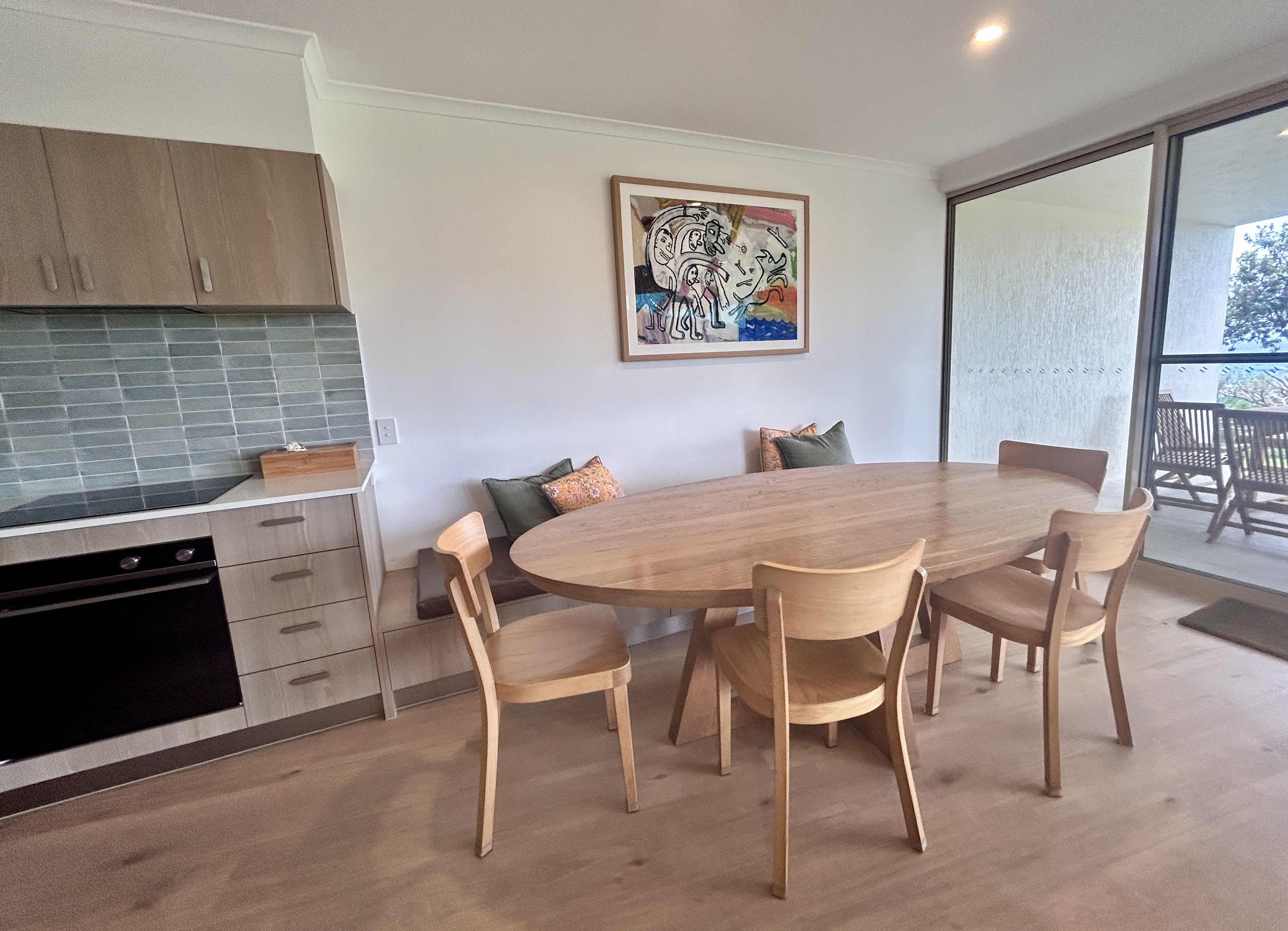 Deluxe Ground Floor Ocean View Apartment