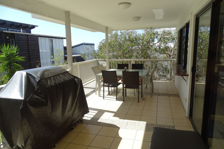 Three Bedroom @ 8th on Roseby Court