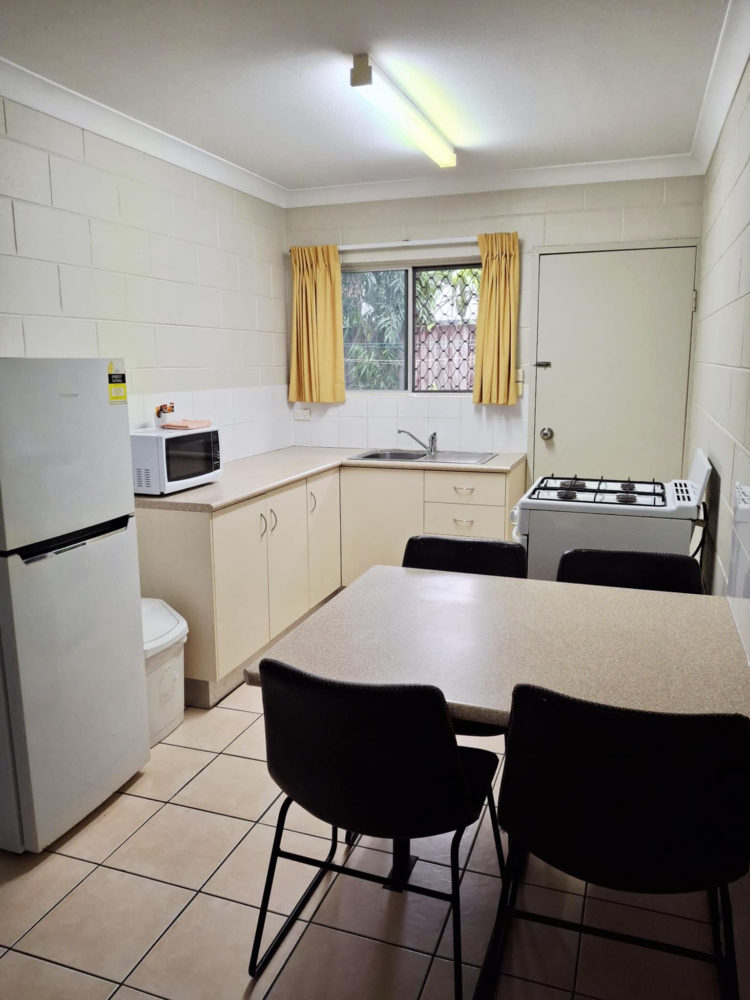 2 Bedroom