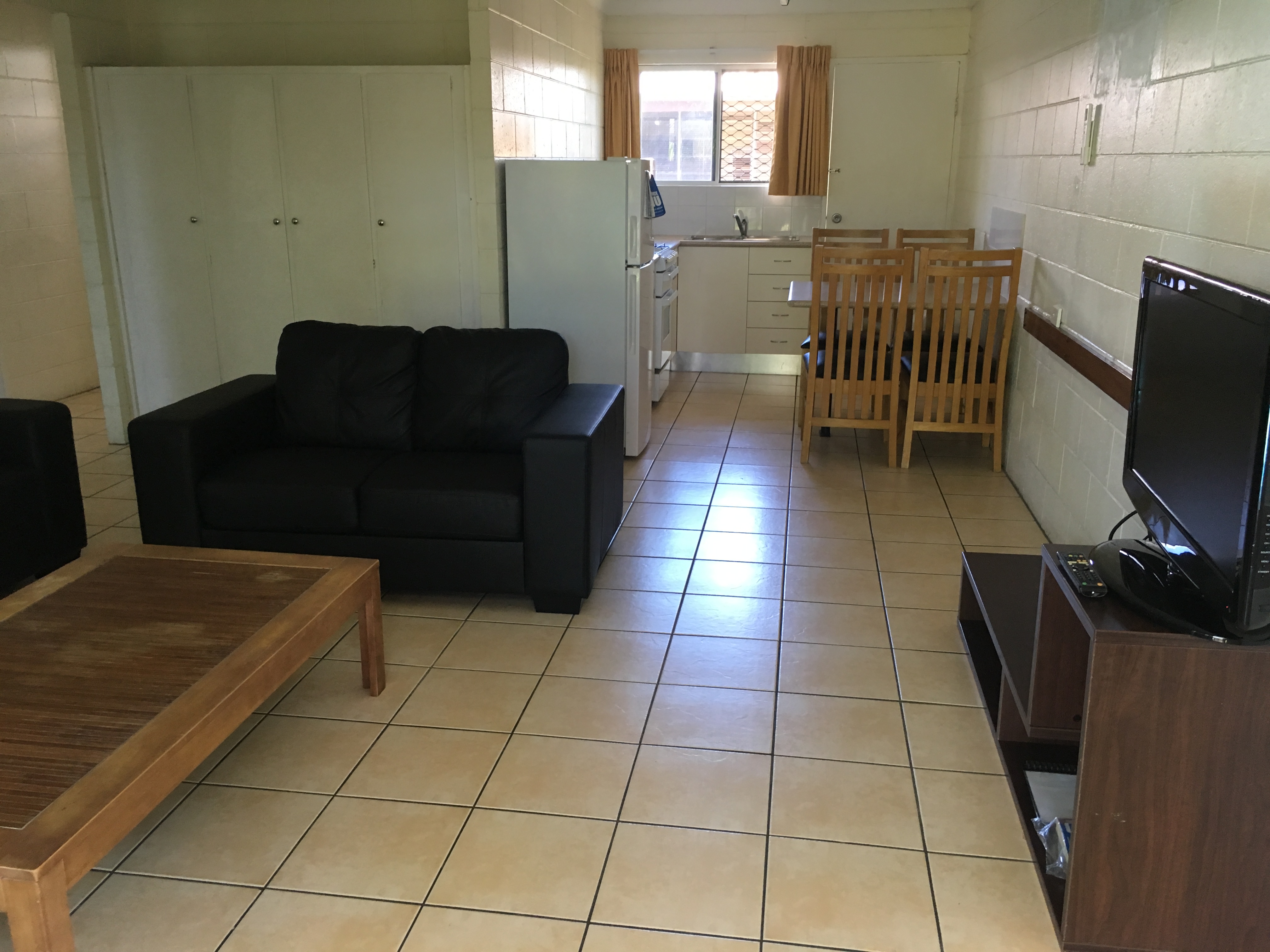 2 Bedroom