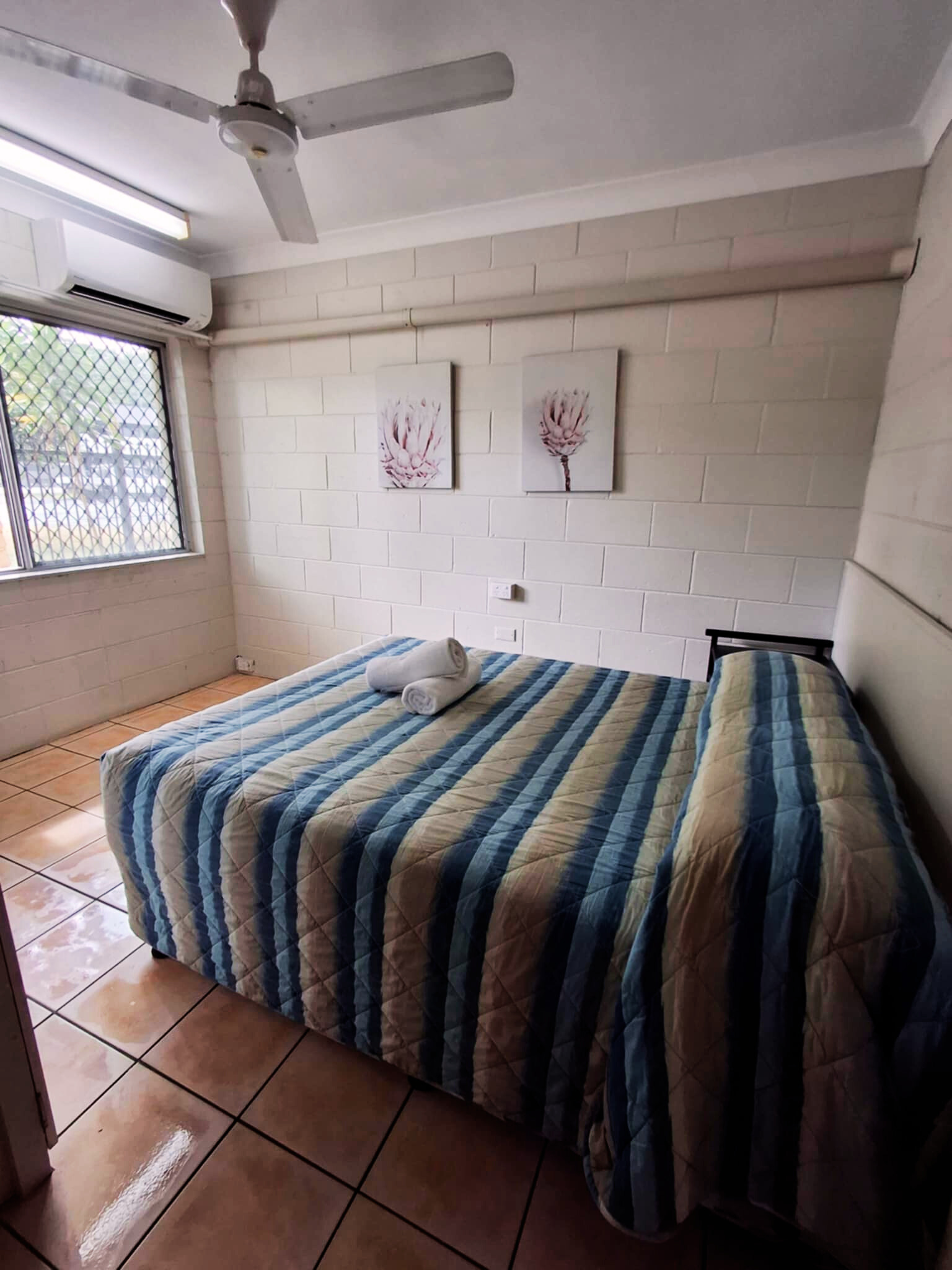 2 Bedroom