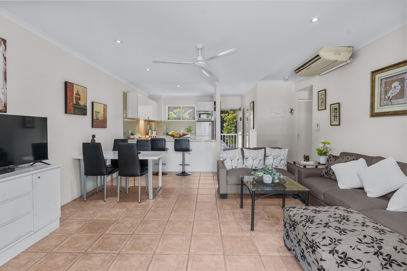 Coral Coast 2 Bedroom Apartment 408