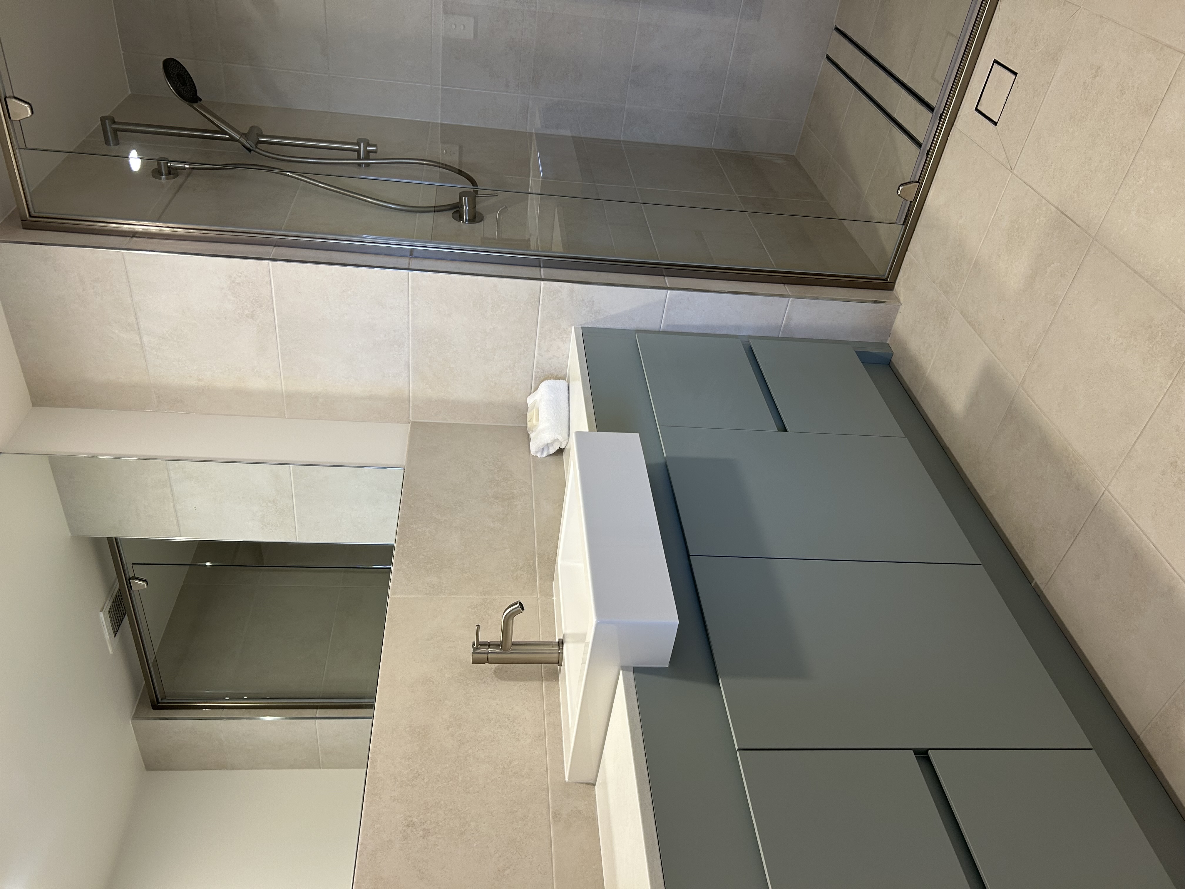 Superior 2 Bedroom Split Level Villa