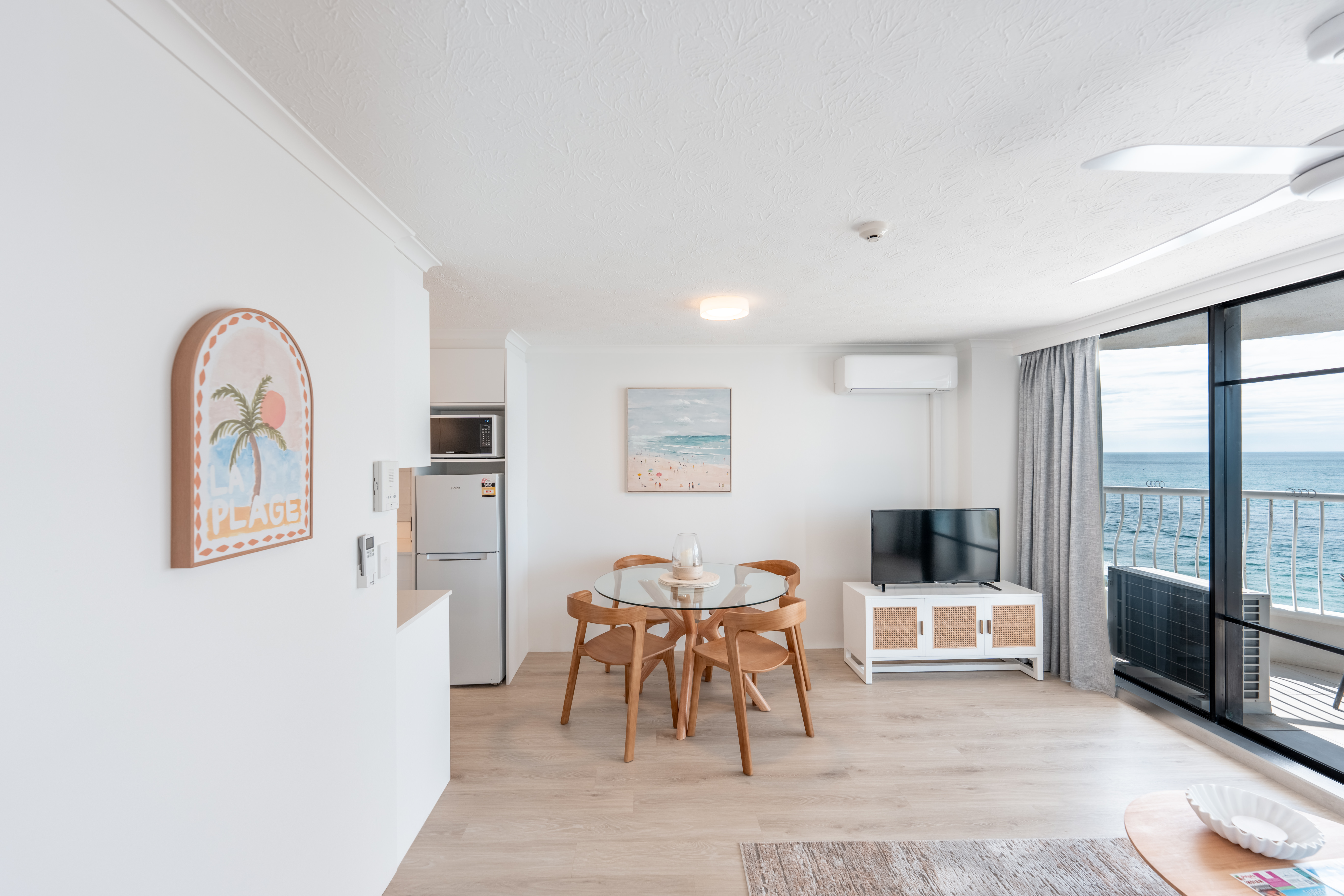 1 Bedroom Deluxe Apartment