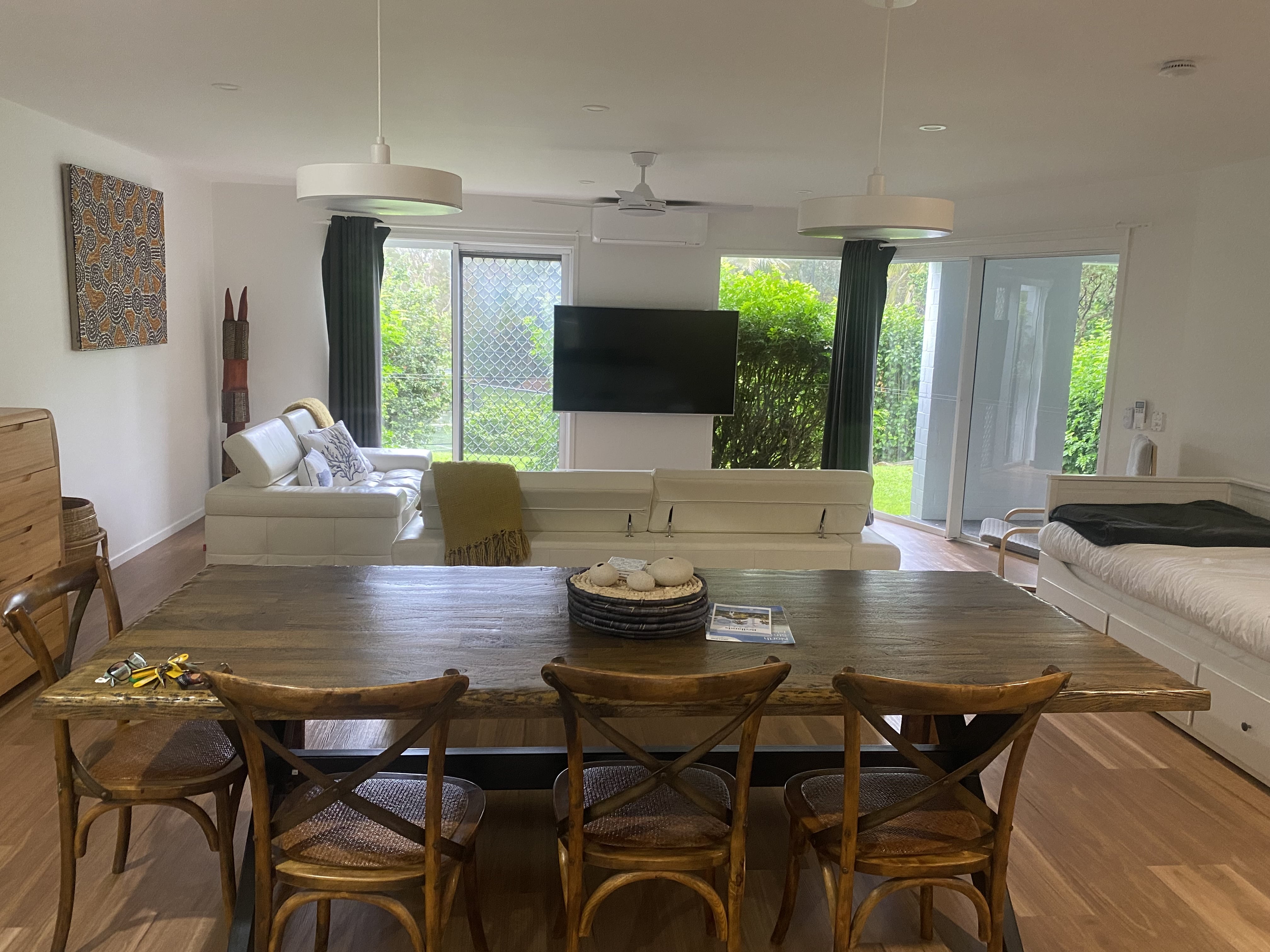 2 Bedroom Poolside