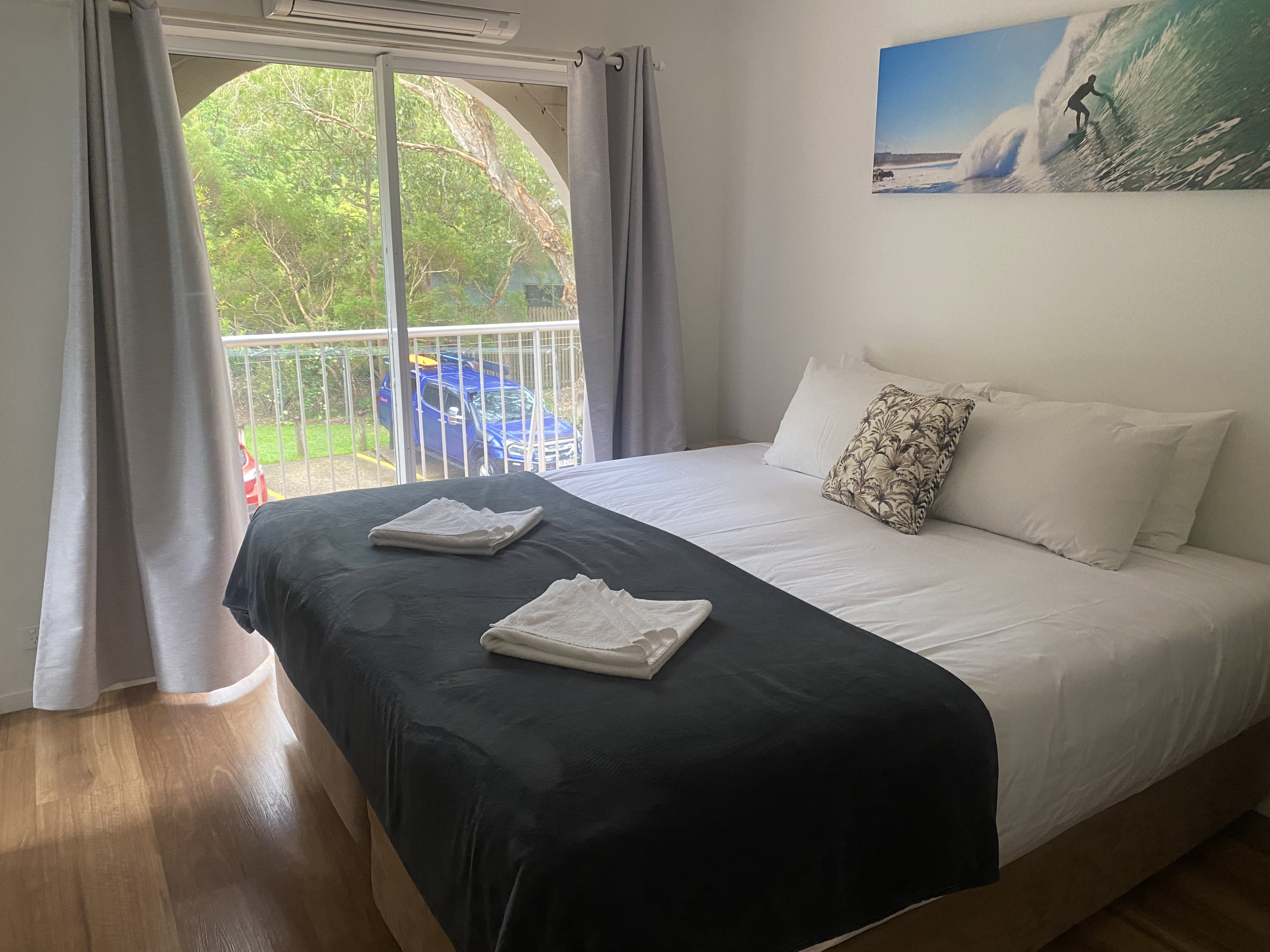 2 Bedroom Poolside