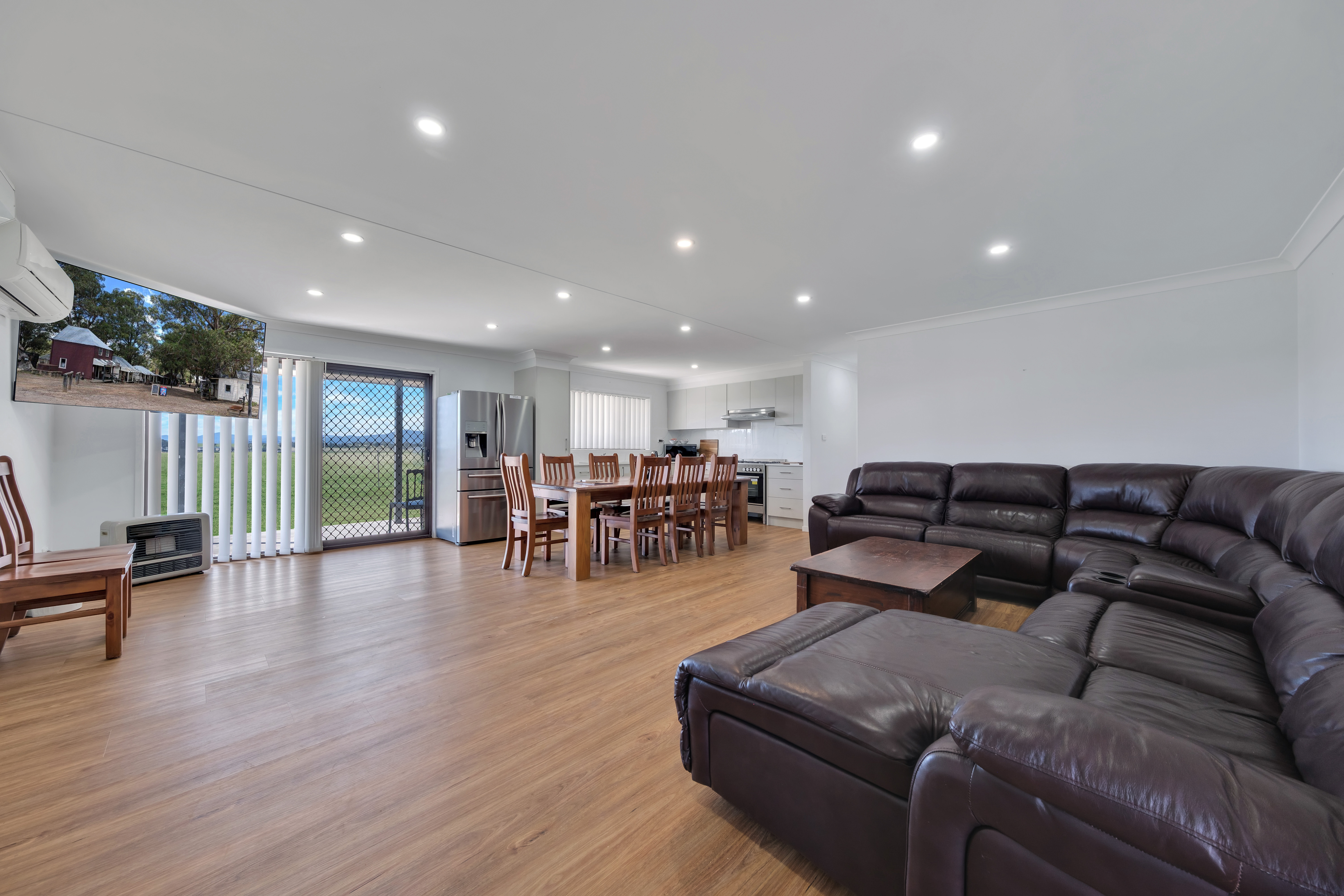 5 Bedroom house