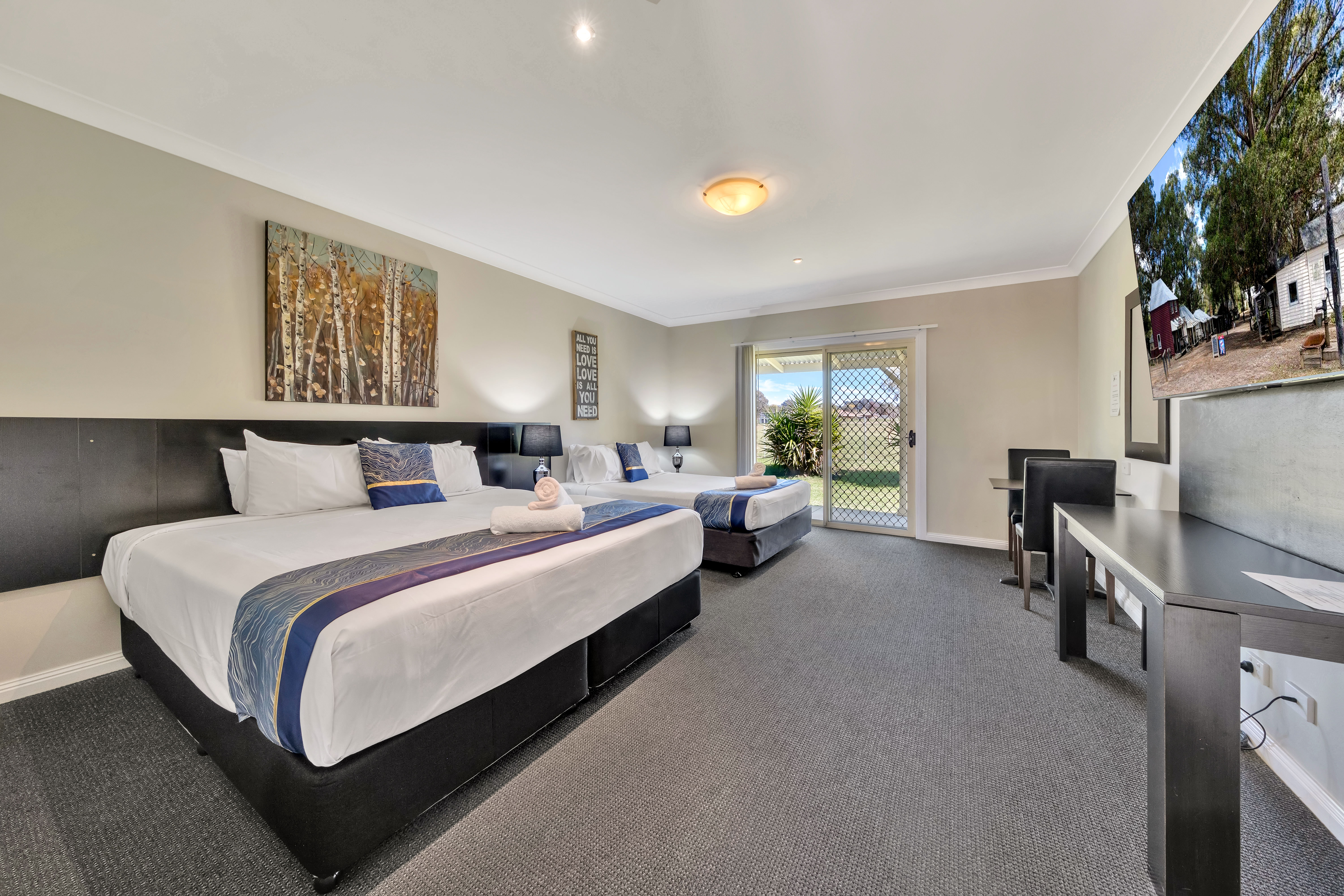 King & Queen Bed