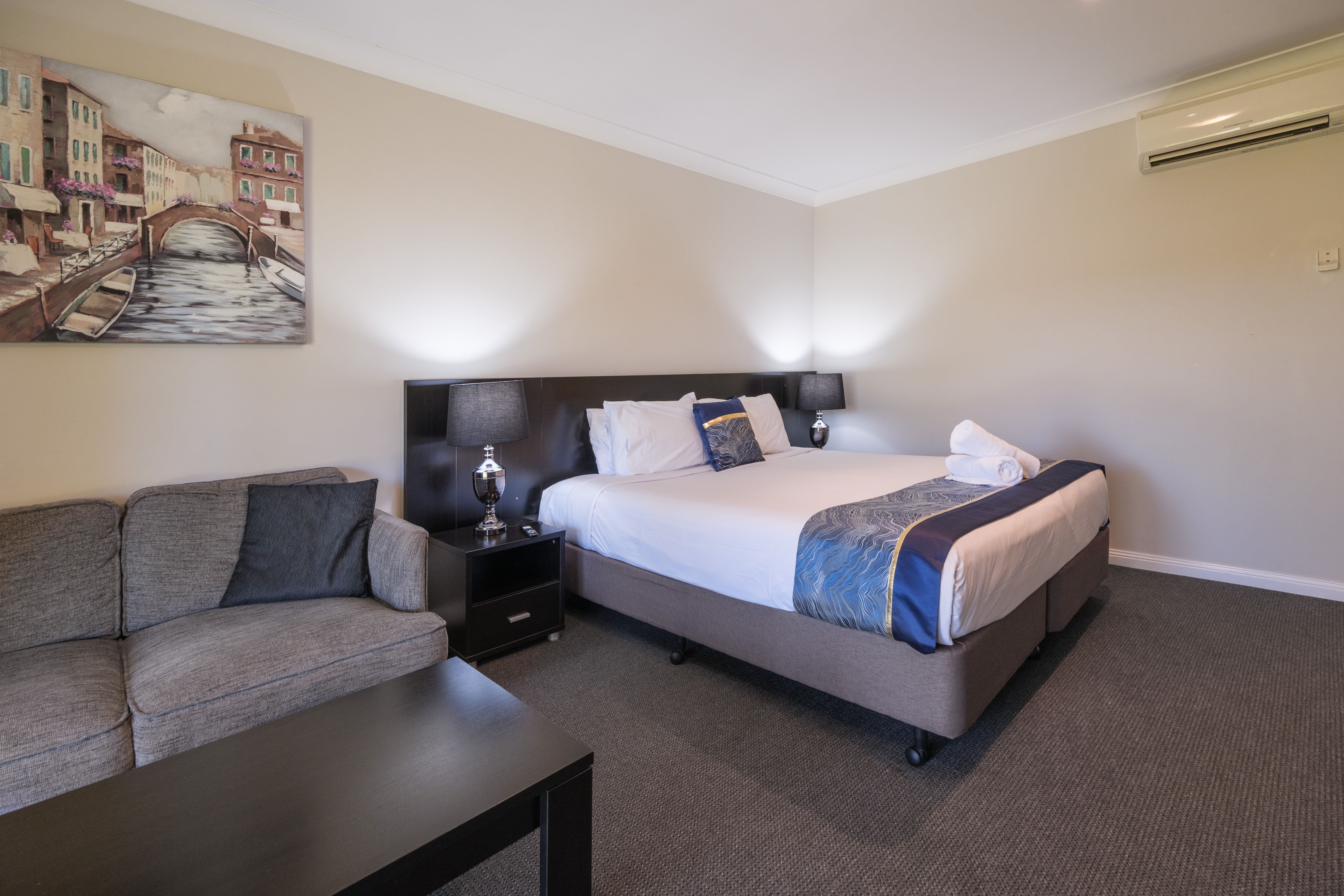 King Room