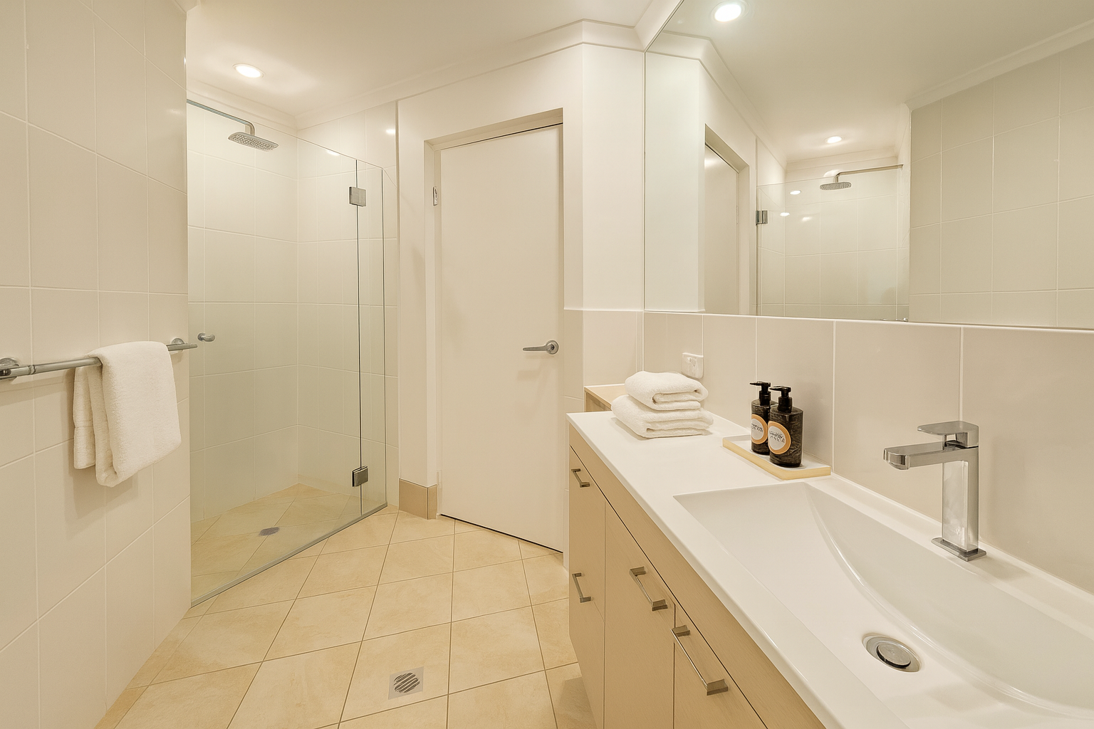 2 Bedroom LUXE Ocean View Suite