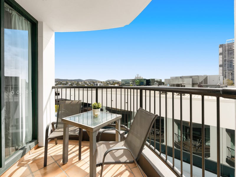 One Bedroom Apartment with Queen Bed