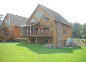 Villa exterior at Wilderness Resort Villas.