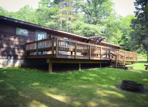 Cabin exterior at Tri Lake Timbers Resort.