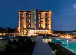Exterior view of La Torretta Lake Resort.
