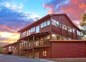 Cabin exterior at Timber Tops Luxury Cabin Rentals.