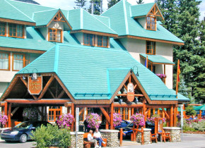 Exterior view of Banff Caribou Lodge.