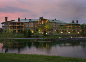 Exterior View of Turning Stone Resort Casino