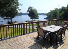Cottage deck view at King Creek Resort & Marina.