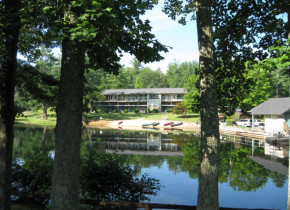 Exterior view of Mill House Lodge.