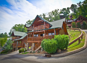 Cabin exterior at Aunt Bug's Cabin Rentals, LLC.