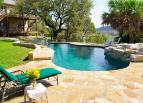 Rental pool at Hill Country Premier Lodging.