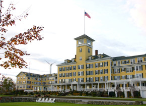 Exterior of Mountain View Grand Resort.