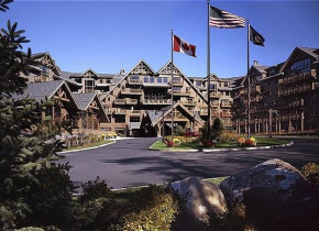 Exterior view of Stowe Mountain Lodge.
