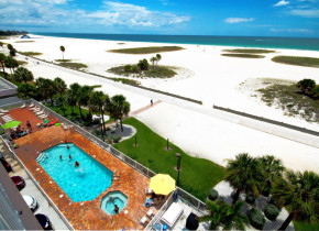 Beach and pool view at Sunsational Beach Rentals. LLC.