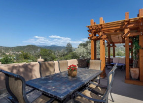 Rental patio at Two Casitas, Santa Fe Vacation Rentals.