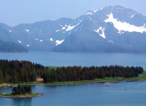Exterior view of Kenai Fjords Glacier Lodge.