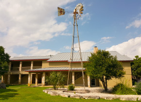 Exterior view of Flying L Guest Ranch.