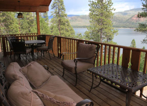 Cabin patio at Pine River Lodge.