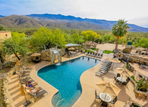Outdoor pool at Tanque Verde Ranch.