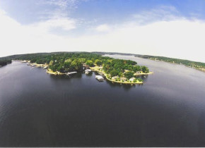 Aerial view of Lakeview Resort.