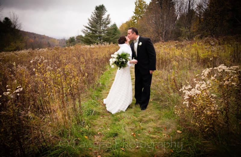Wedding at Nutmeg Country Inn.