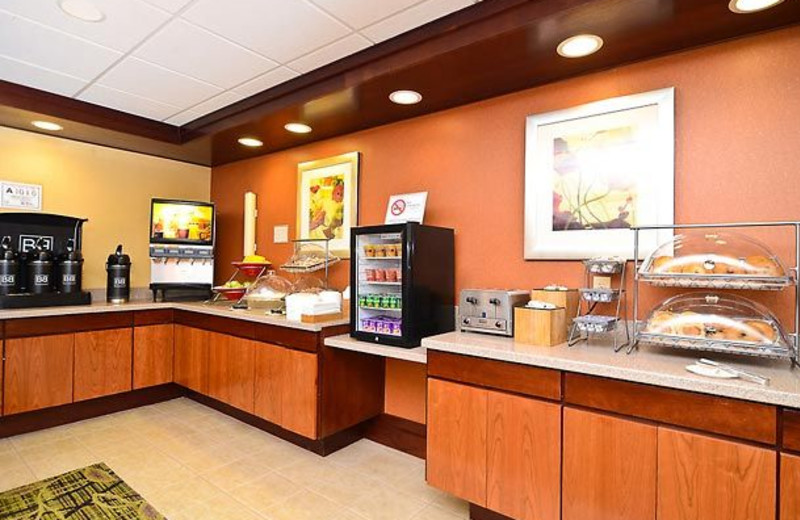 Breakfast Nook at the Fairfield Inn & Suites