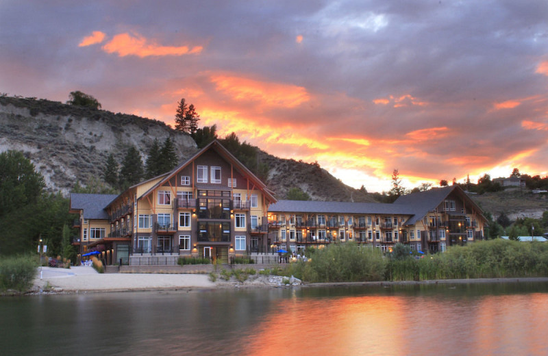 Exterior view of Summerland Waterfront Resort.