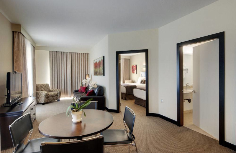 Guest room at Berlin Grande Hotel.