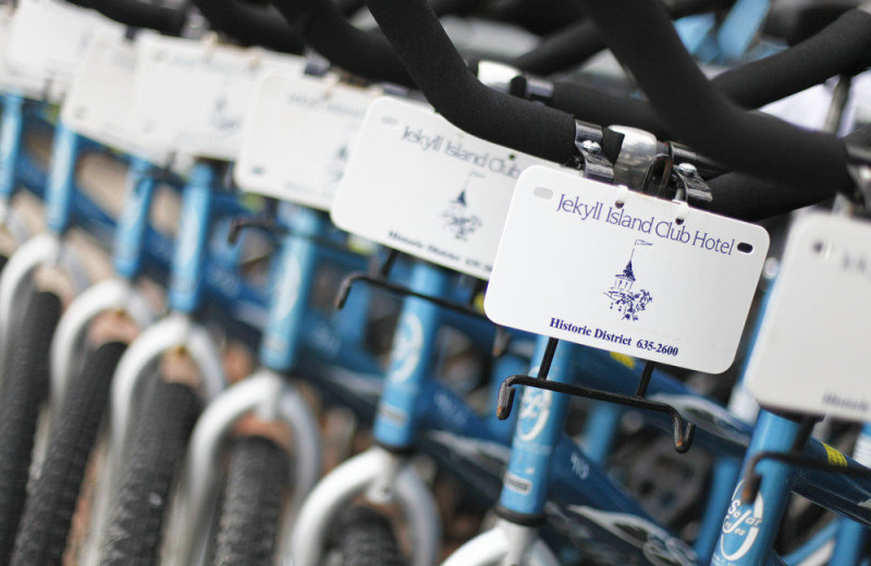 Bikes at Jekyll Island Club Hotel.