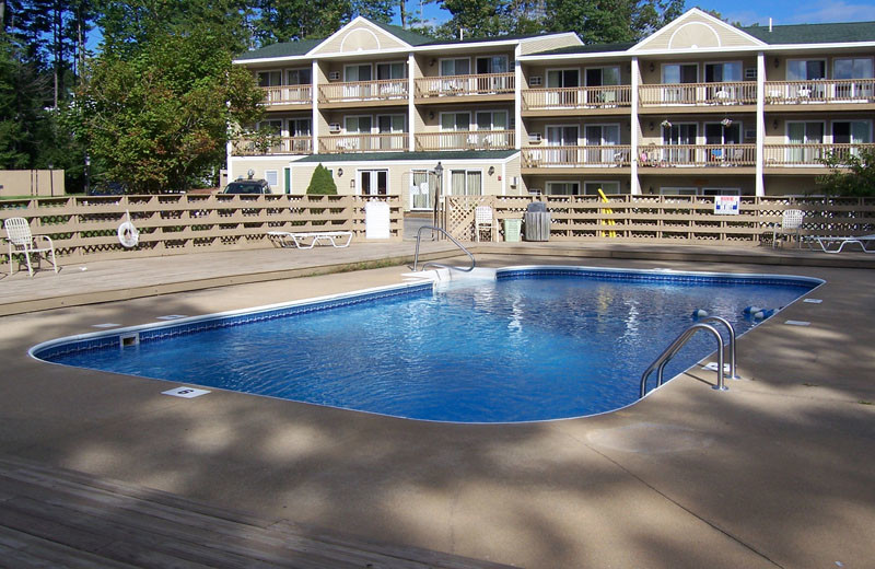 Outdoor pool at Misty Harbor & Barefoot Beach Resort.