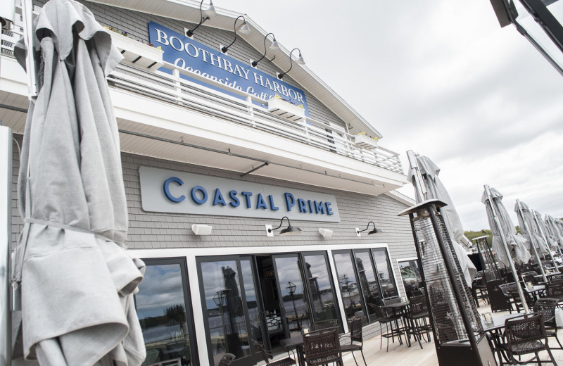 Exterior view of Boothbay Harbor Oceanside Golf Resort.