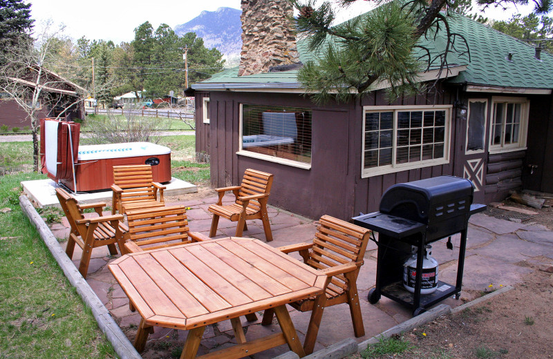 Cottage patio at Lazy R Cottages.