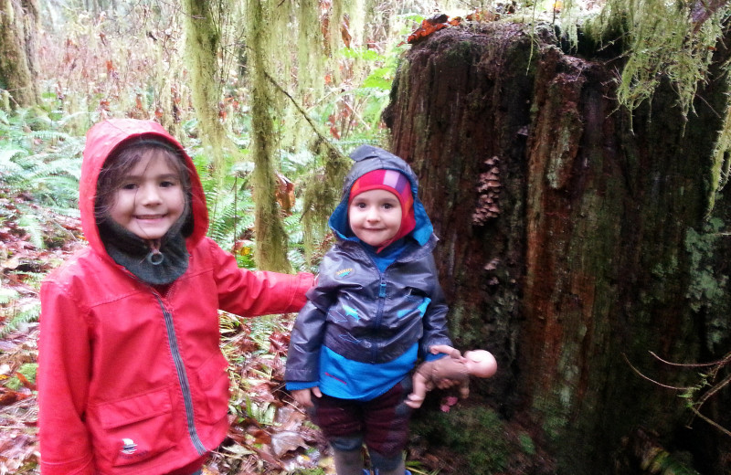 Kids at Mt H'Kusam View Lodge.