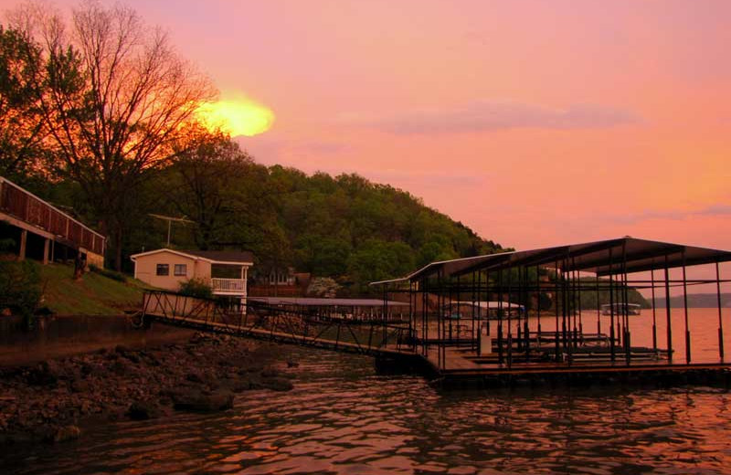 Sunset at Sunset Inn Resort.