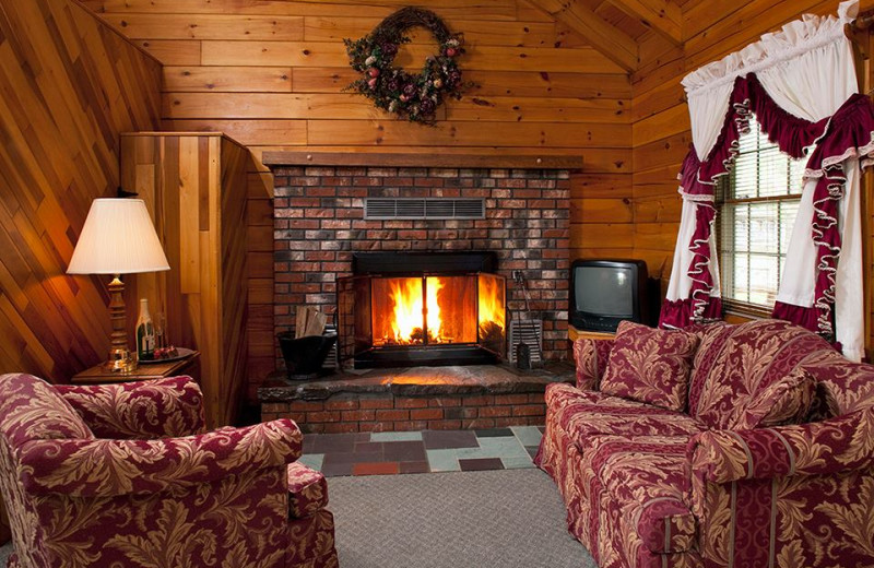 Cabin living room at Smoke Hole Caverns & Log Cabin Resort.