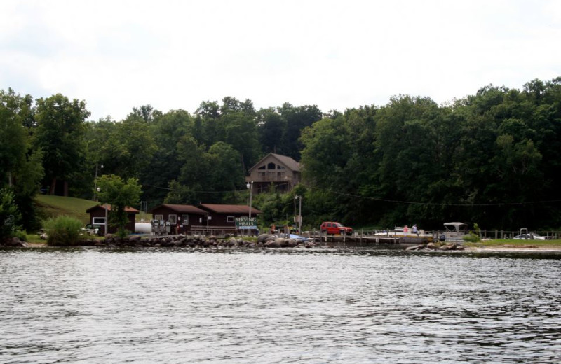 Exterior View of Huddle's Resort 