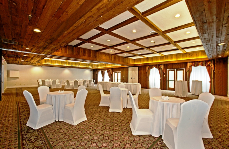 Wedding reception at The Heritage Hotel.