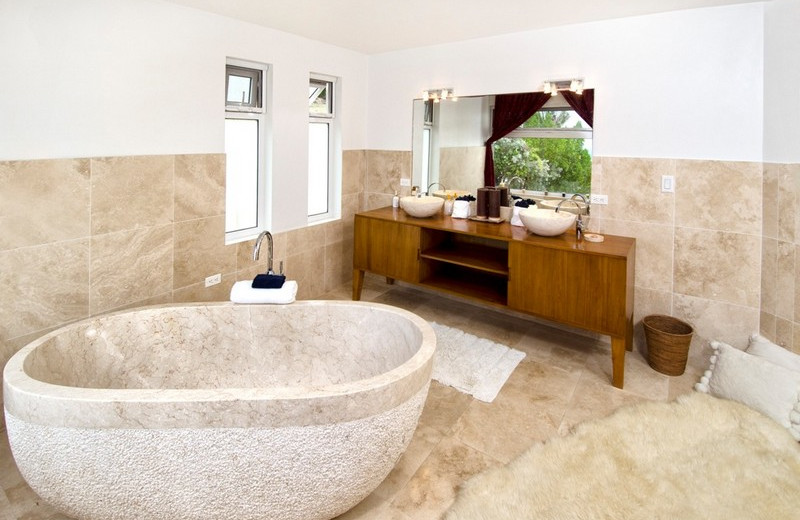 Villa bathroom at Island Properties Luxury Rentals.